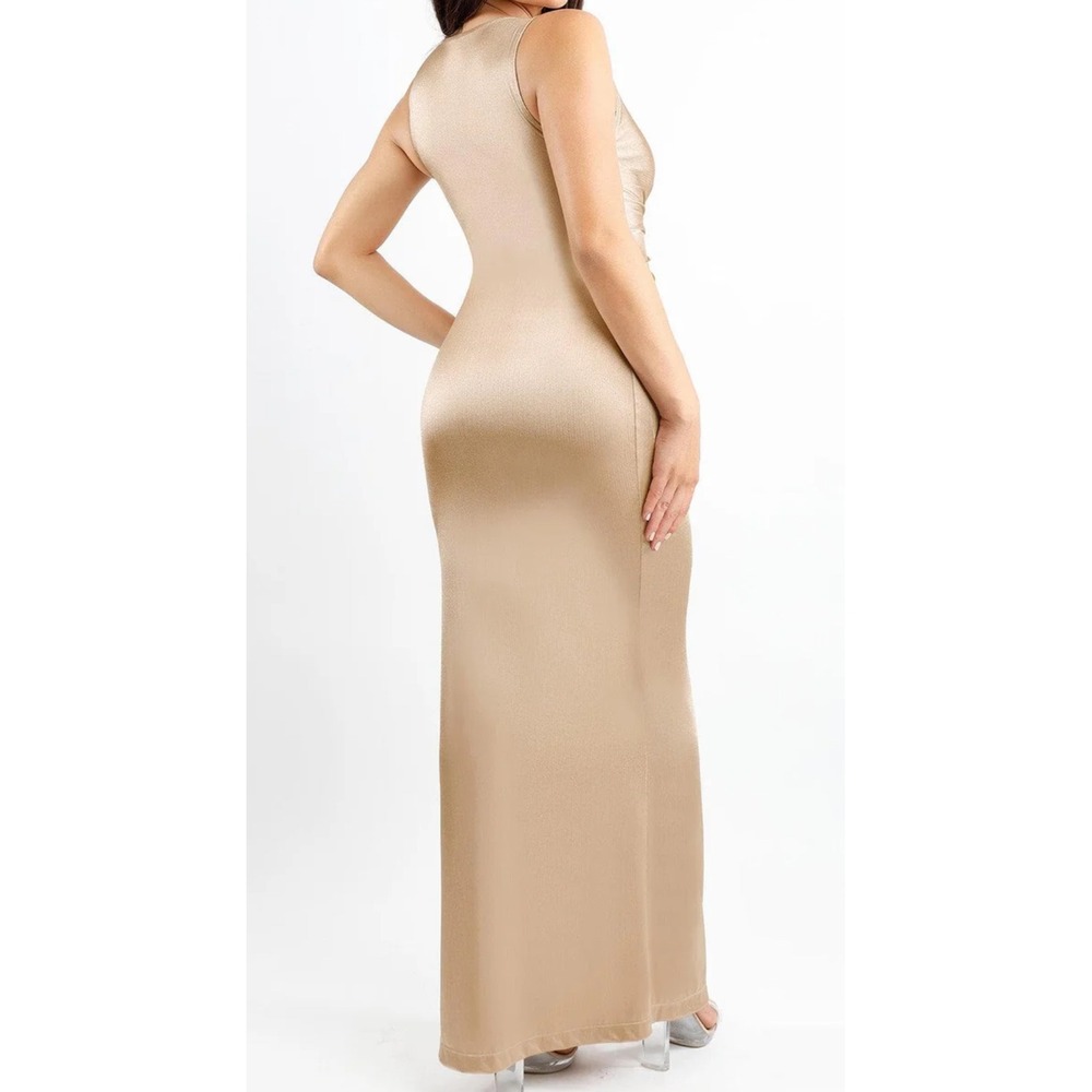 Elegant Gold Maxi Dress - Picture 5 of 10